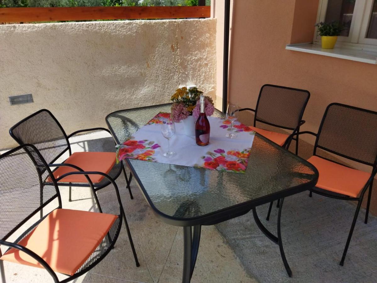 Holiday Home Silva Peruški Dış mekan fotoğraf